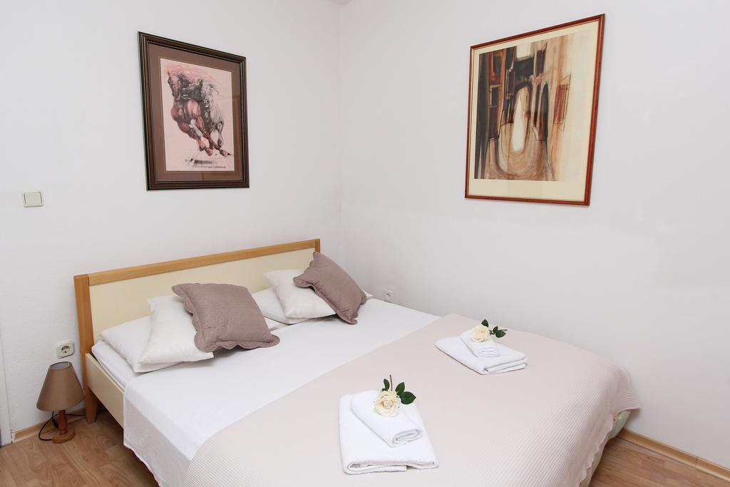 Apartment Old Town Manosa Split Exteriör bild